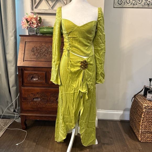 For Love And Lemons Green Gown with Sweetheart Neckline and Bishop Sleeves - Picture 2 of 5
